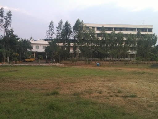 Saastra College of Pharmaceutical Education & Research, Varigonda