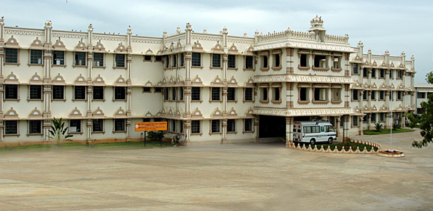 Adhiparasakthi Dental College & Hospital, Melmaruvathur