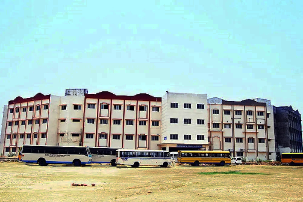 Madha Dental College & Hospital, Kundrathur