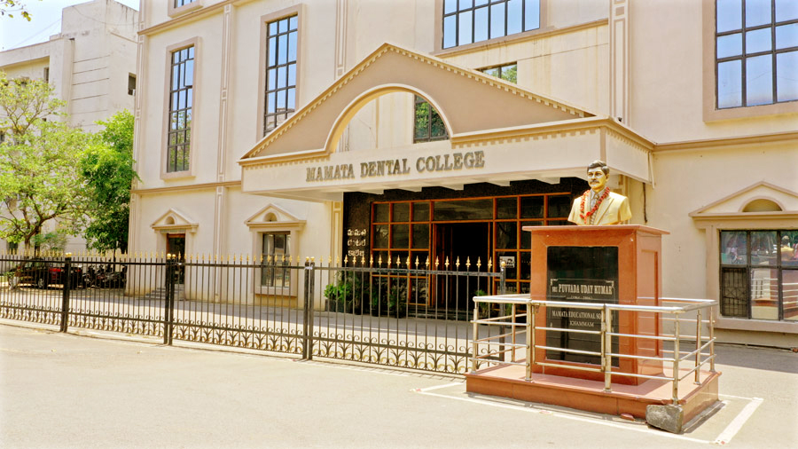 Mamata Dental College, Khamam
