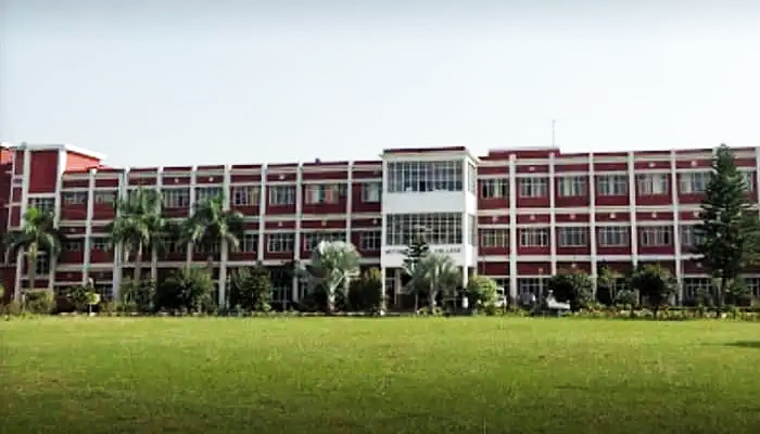 National Dental College & Hospital, Gulabgarh