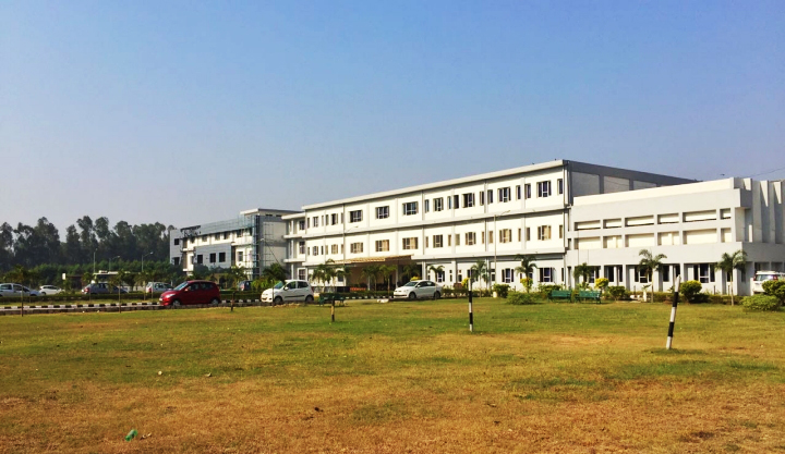 Sukhmani Dental College & Hospital, Derabassi